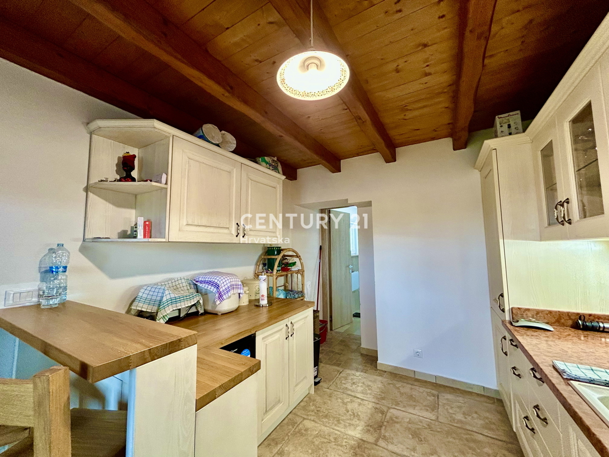 UMAG, OKOLICA, FANTASTIČNA HIŠA Z RAZGLEDOM NA MORJE, PRILOŽNOST!!