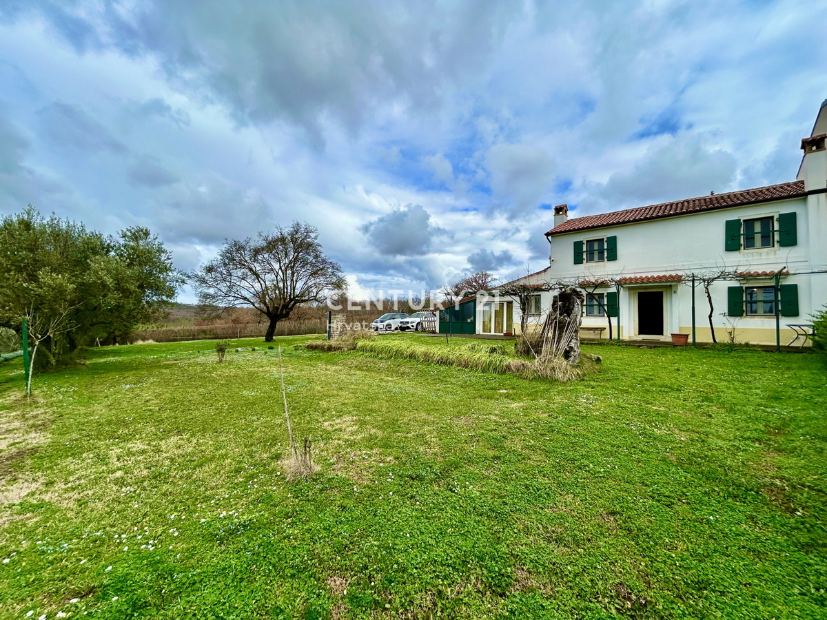 UMAG, OKOLICA, FANTASTIČNA HIŠA Z RAZGLEDOM NA MORJE, PRILOŽNOST!!