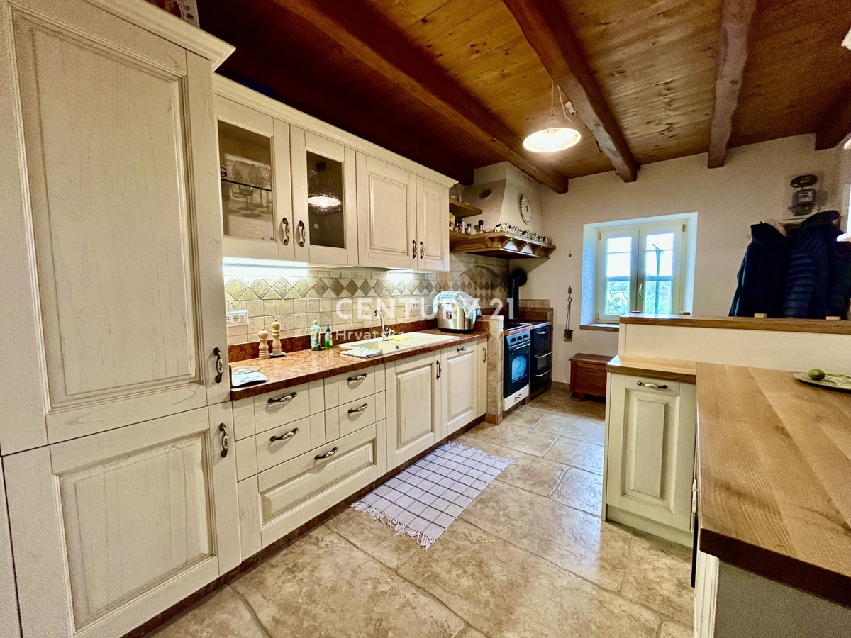 UMAG, OKOLICA, FANTASTIČNA HIŠA Z RAZGLEDOM NA MORJE, PRILOŽNOST!!