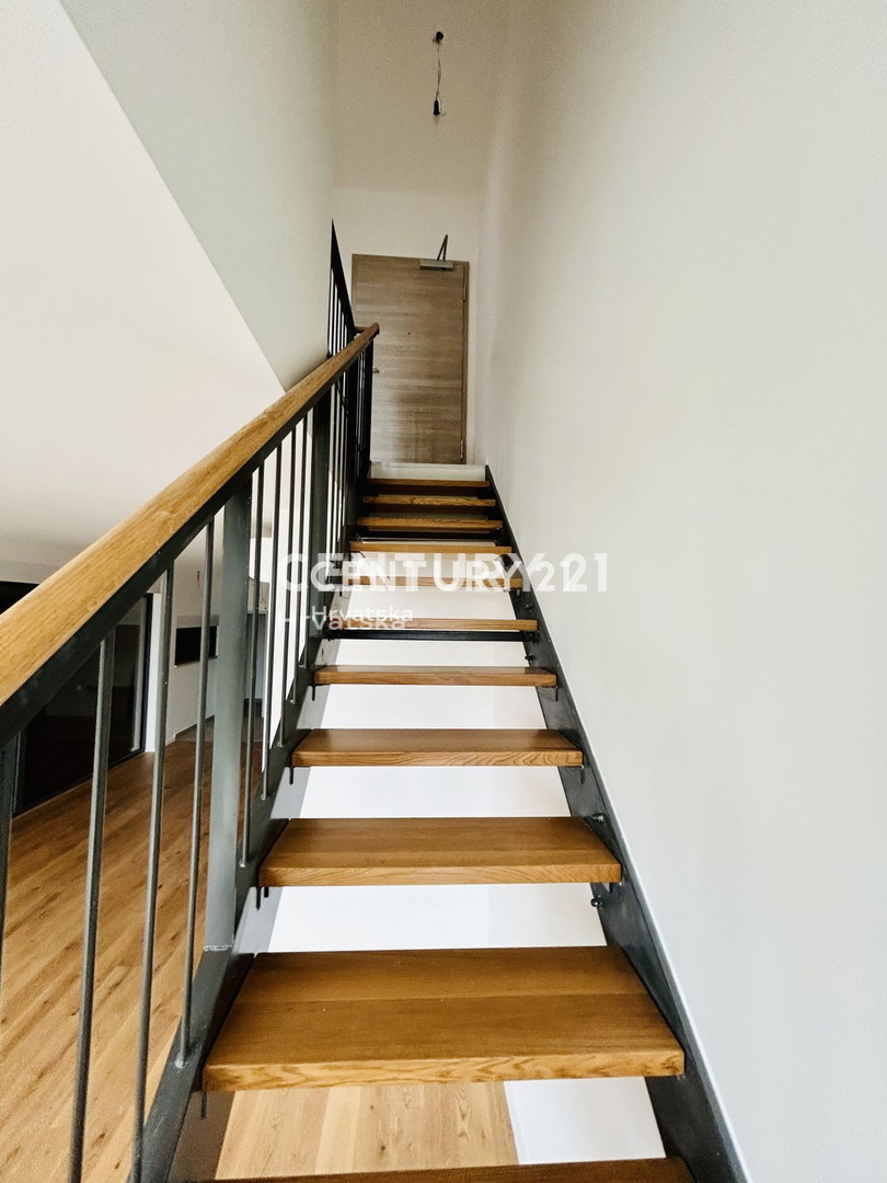 Prodaja, stanovanje, 3-prostorsko, Istarska županija, Rovinj