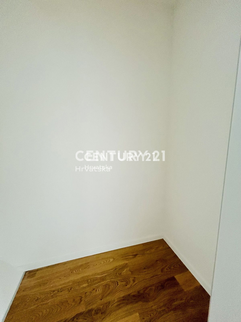 Prodaja, stanovanje, 3-prostorsko, Istarska županija, Rovinj