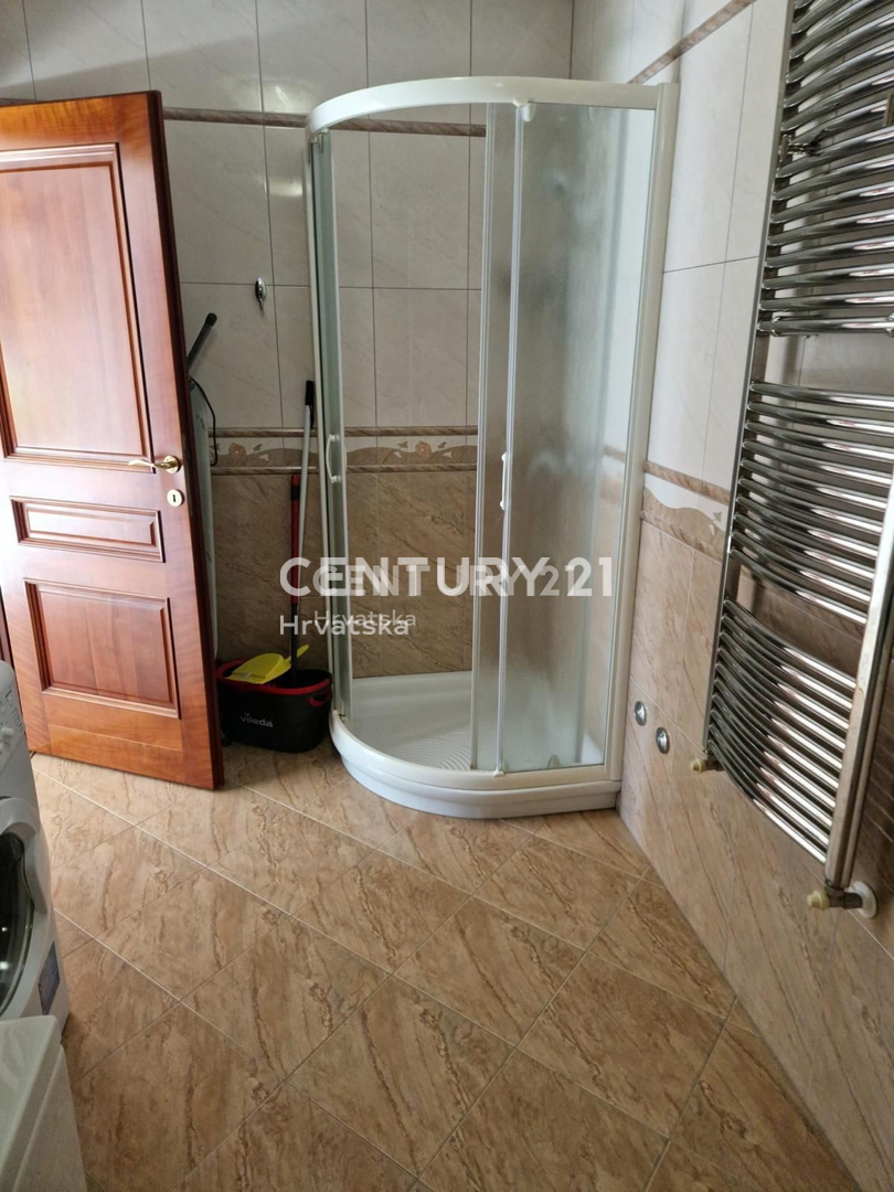 Prodaja, hiša, samostojna, Istarska županija, Umag