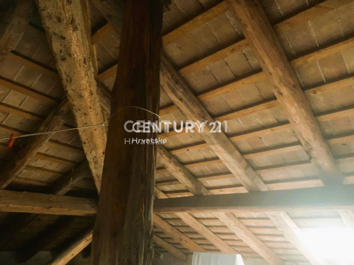 Prodaja, stanovanje, 3,5-sobno (3S+DB), Istarska županija, Rovinj