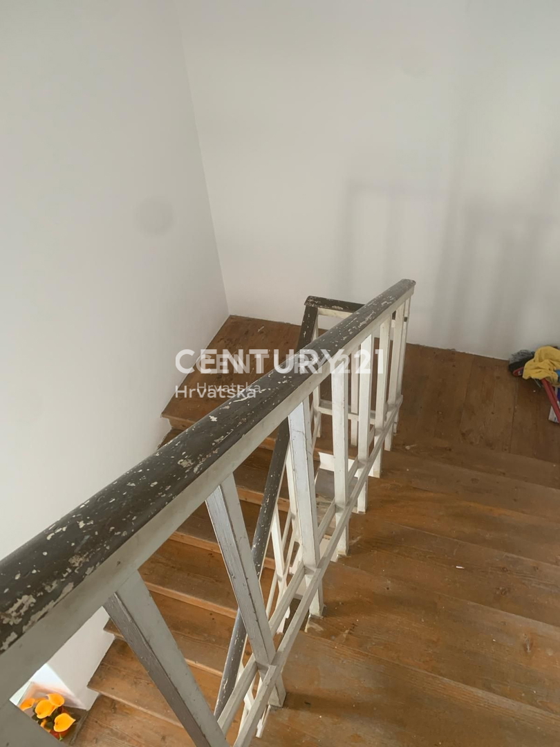 Prodaja, stanovanje, 3,5-sobno (3S+DB), Istarska županija, Rovinj