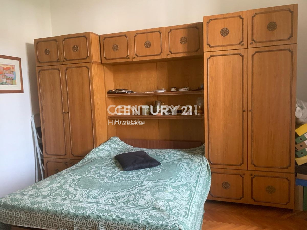 Prodaja, stanovanje, 3,5-sobno (3S+DB), Istarska županija, Rovinj