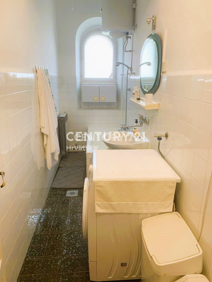 Prodaja, stanovanje, 3,5-sobno (3S+DB), Istarska županija, Rovinj