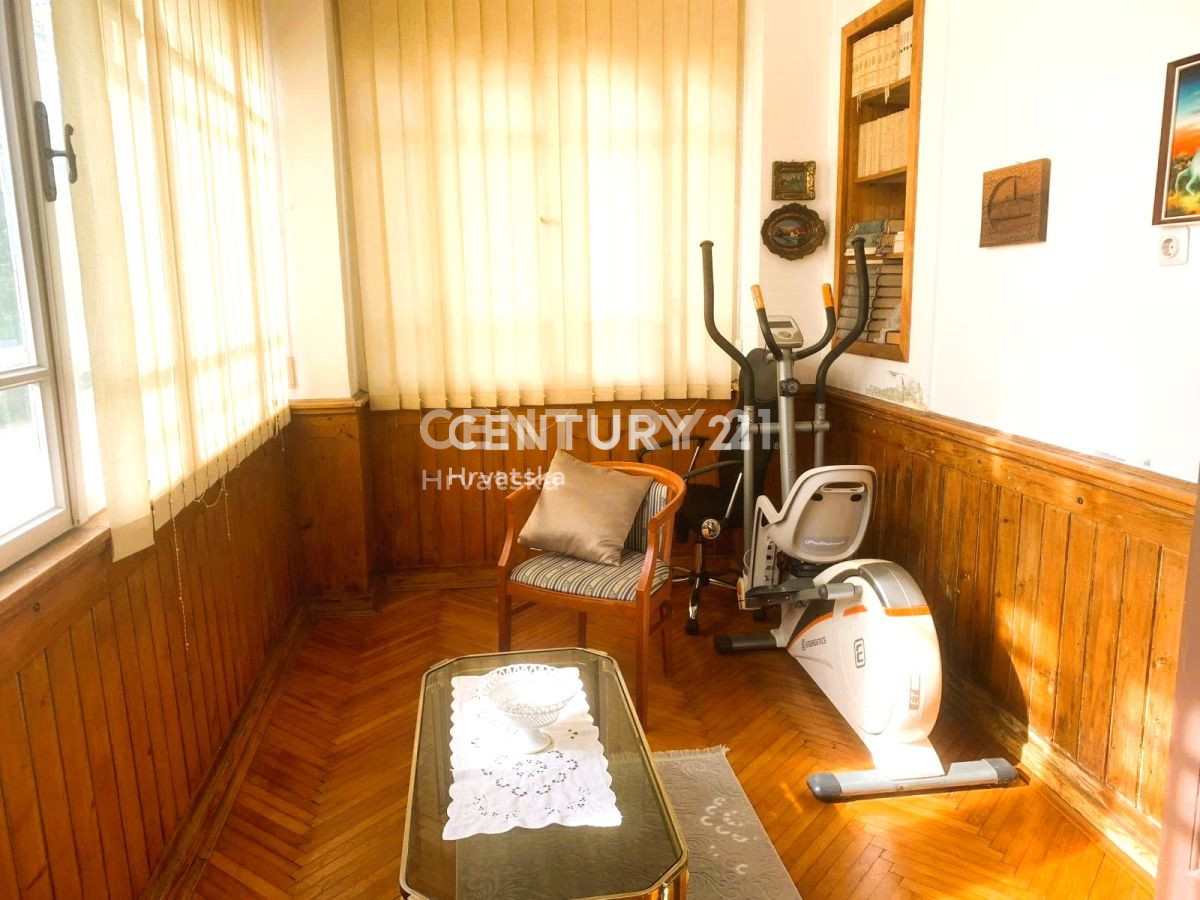 Prodaja, stanovanje, 3,5-sobno (3S+DB), Istarska županija, Rovinj