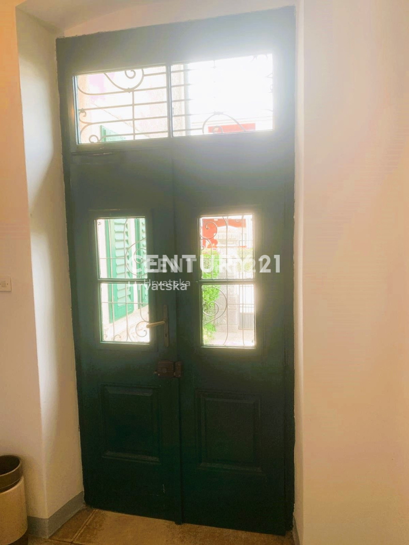 Prodaja, stanovanje, 3,5-sobno (3S+DB), Istarska županija, Rovinj