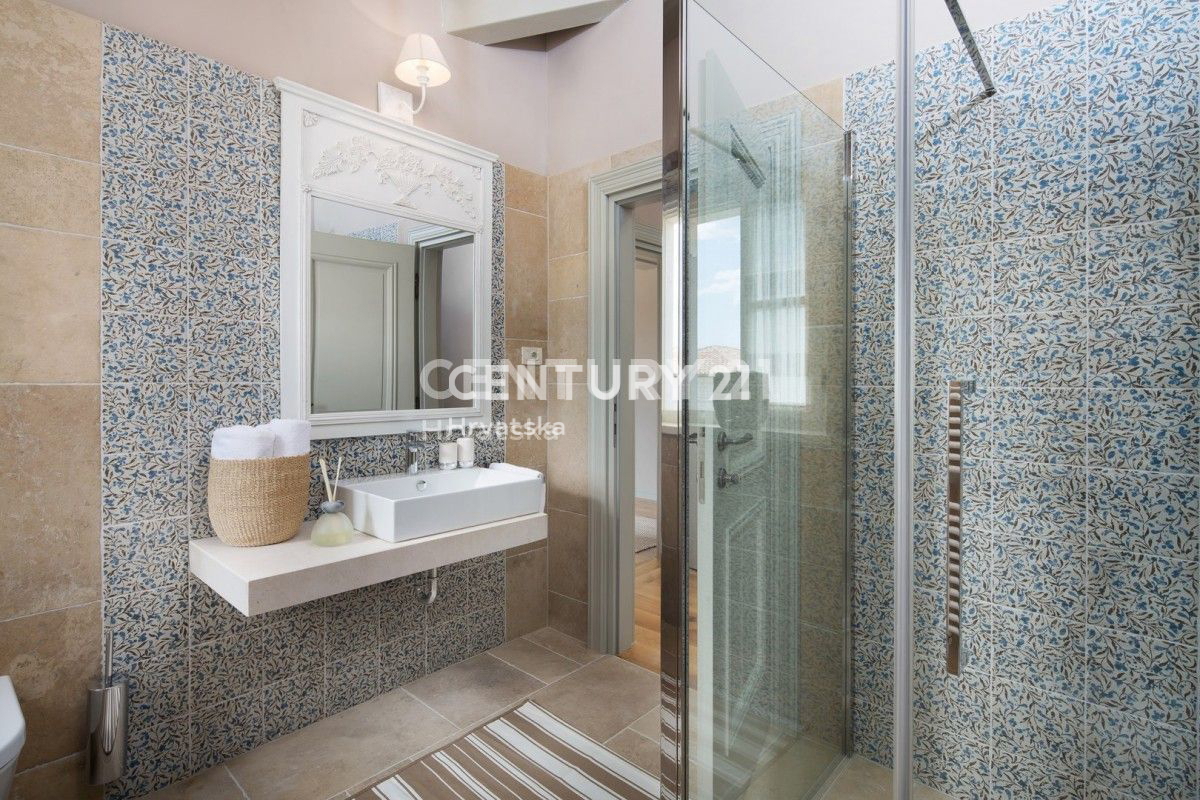 Prodaja, hiša, samostojna, Istarska županija, Kanfanar