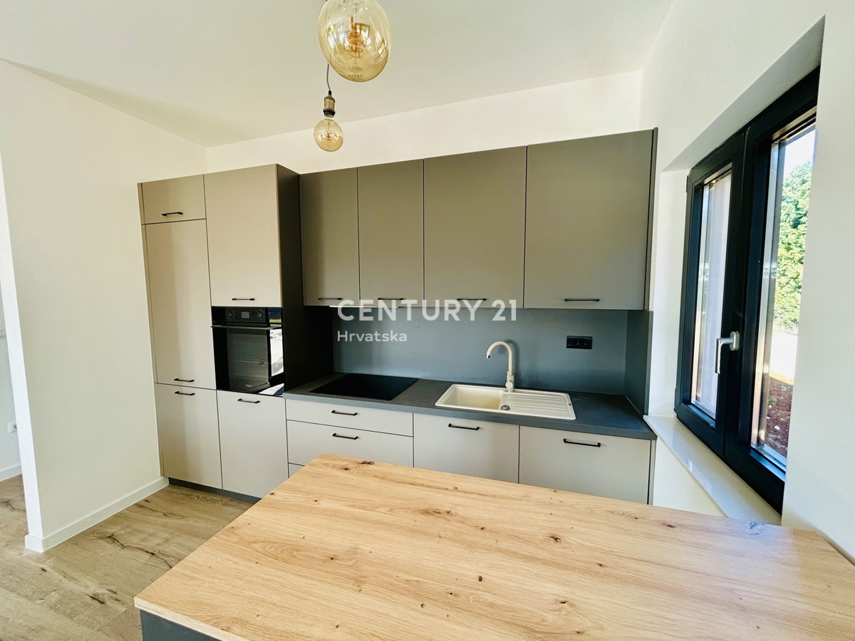 Prodaja, Hiša, Samostojna, Istarska županija, Svetvinčenat