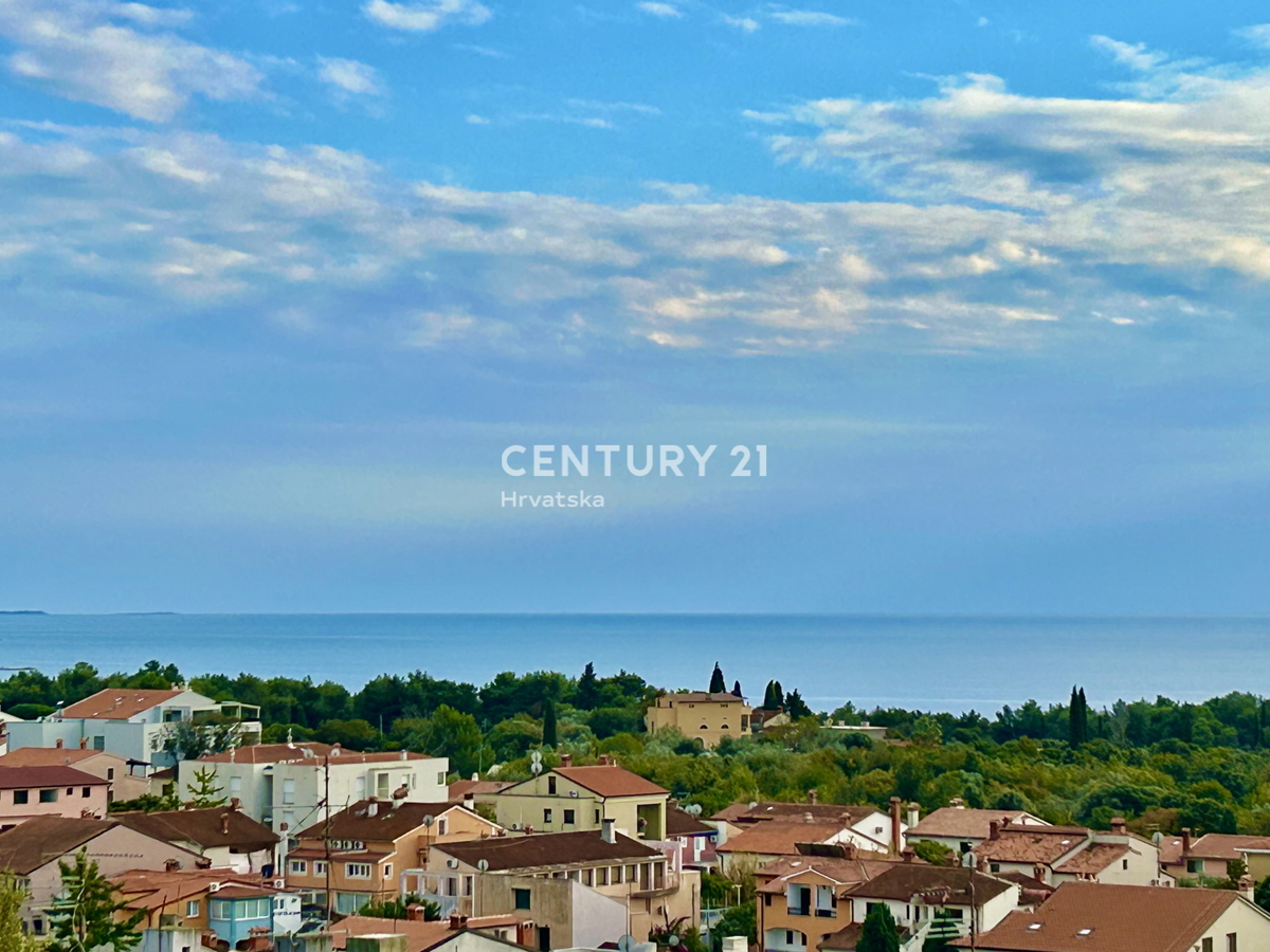 ROVINJ, CENTER, STANOVANJE S PANORAMSKIM RAZGLEDOM NA MORJE