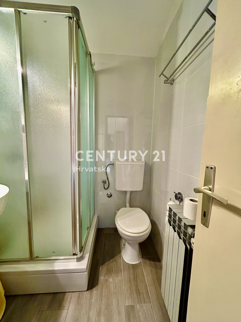 ROVINJ, CENTER, STANOVANJE S PANORAMSKIM RAZGLEDOM NA MORJE