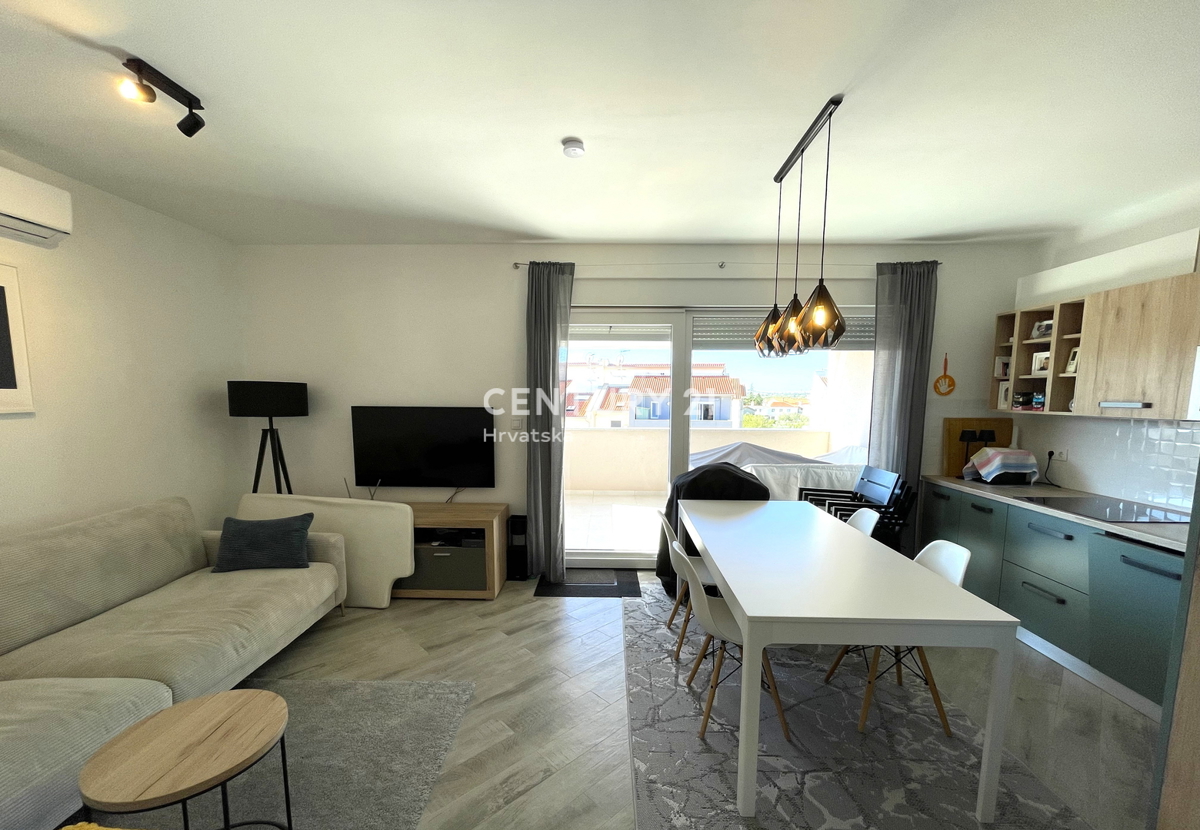 Medulin, dvoprostorsko stanovanje na odlični lokaciji