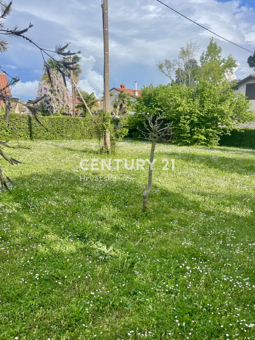 UMAG, OKOLICA, HIŠA SAMO 80 METROV OD PLAŽE IN MORJA