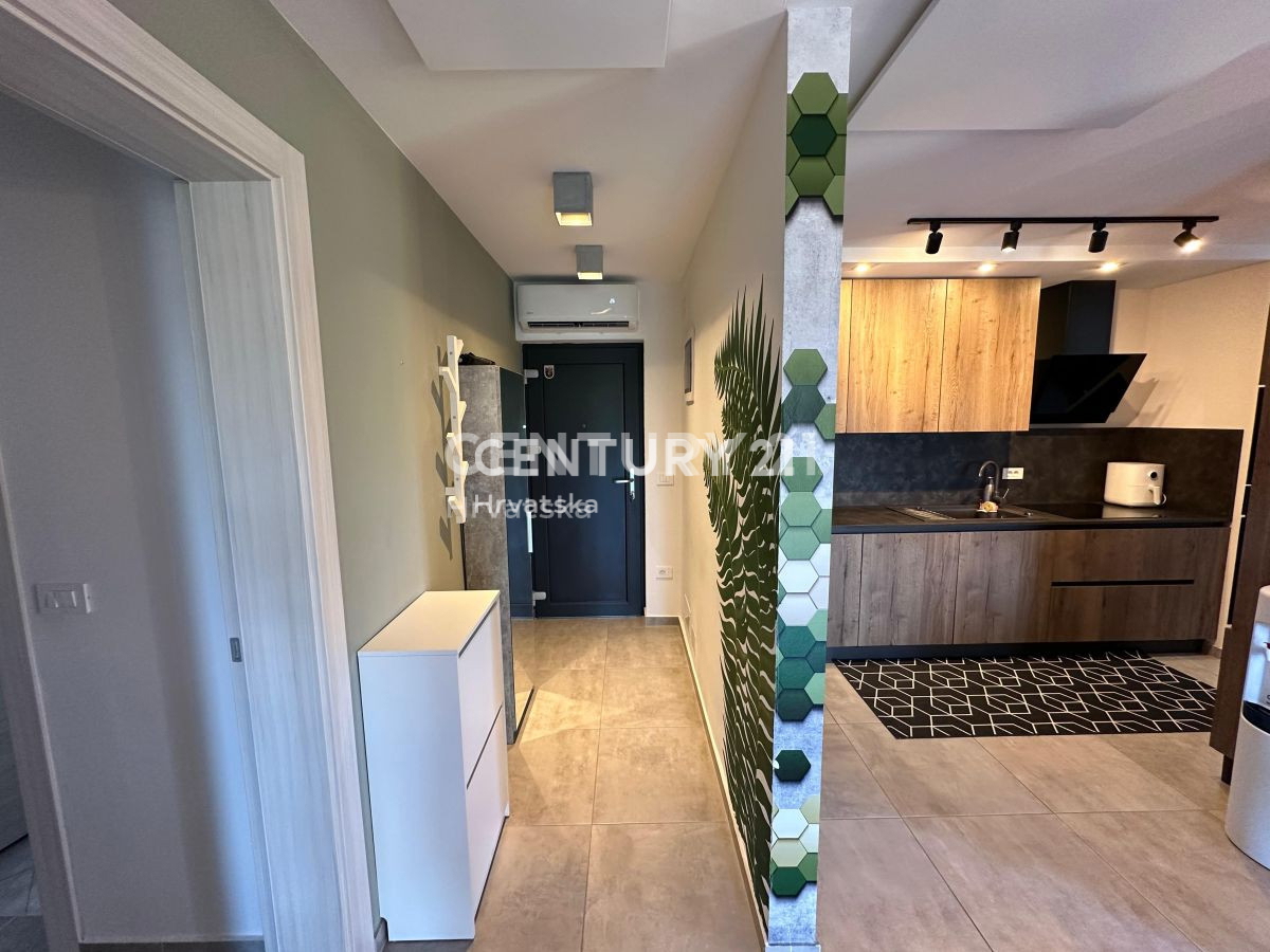 Prodaja, stanovanje, štirisobno, Istarska županija, Novigrad