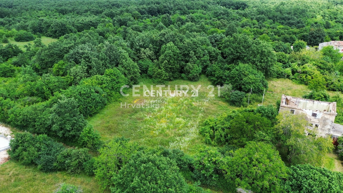 Prodaja, zemljišče, zazidljivo, Istarska županija, Svetvinčenat