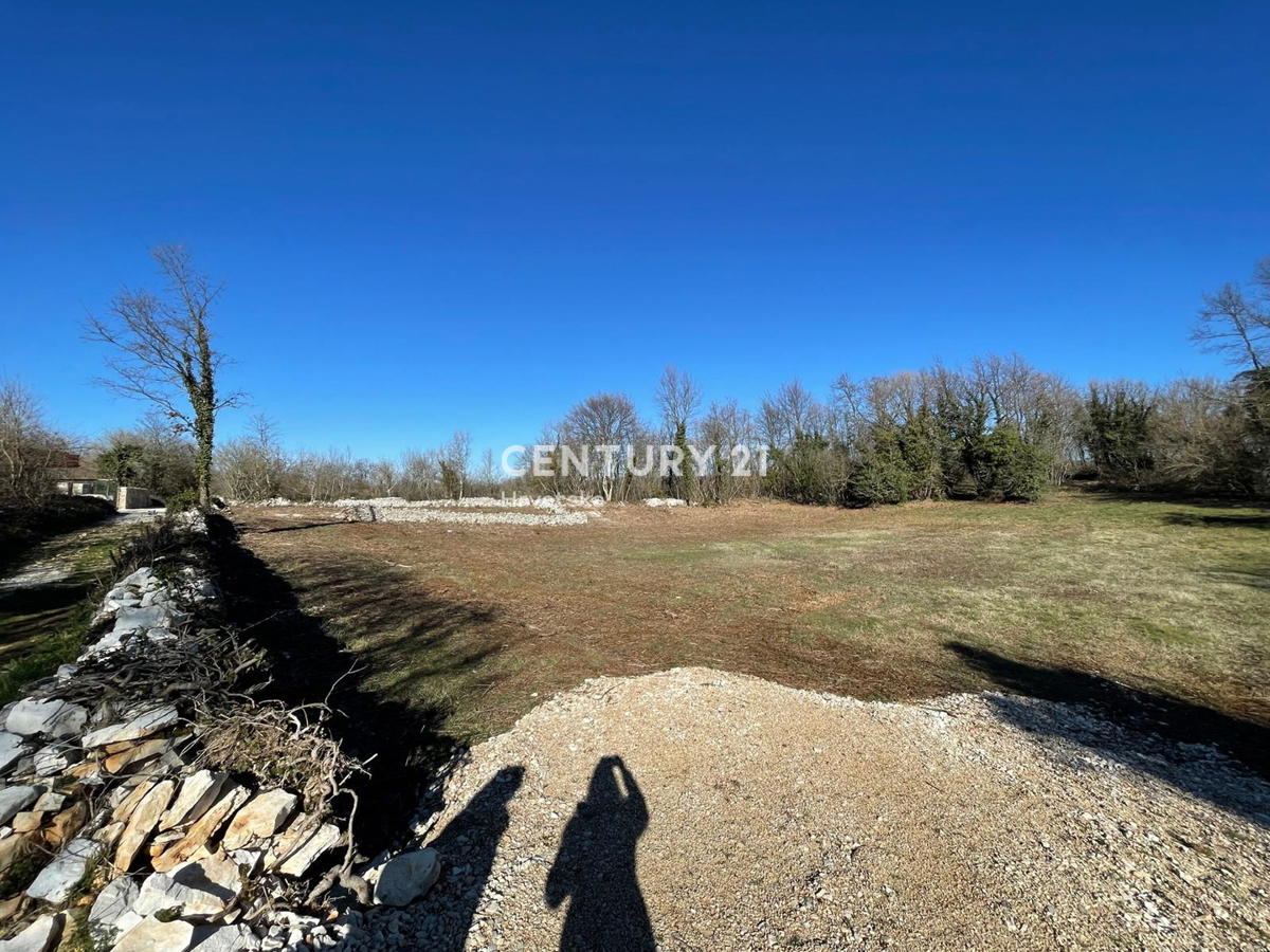 Prodaja, zemljišče, zazidljivo, Istarska županija, Svetvinčenat