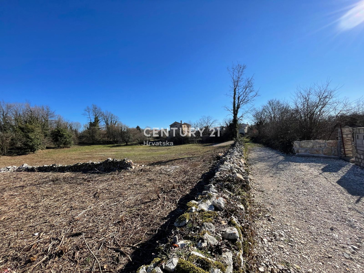 Prodaja, zemljišče, zazidljivo, Istarska županija, Svetvinčenat