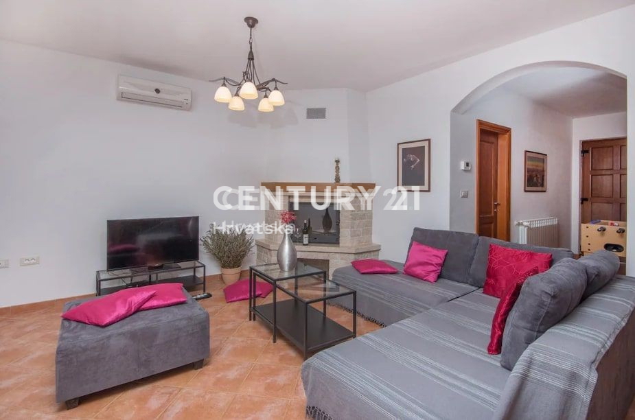 Prodaja, hiša, vrstna, Istarska županija, Marčana