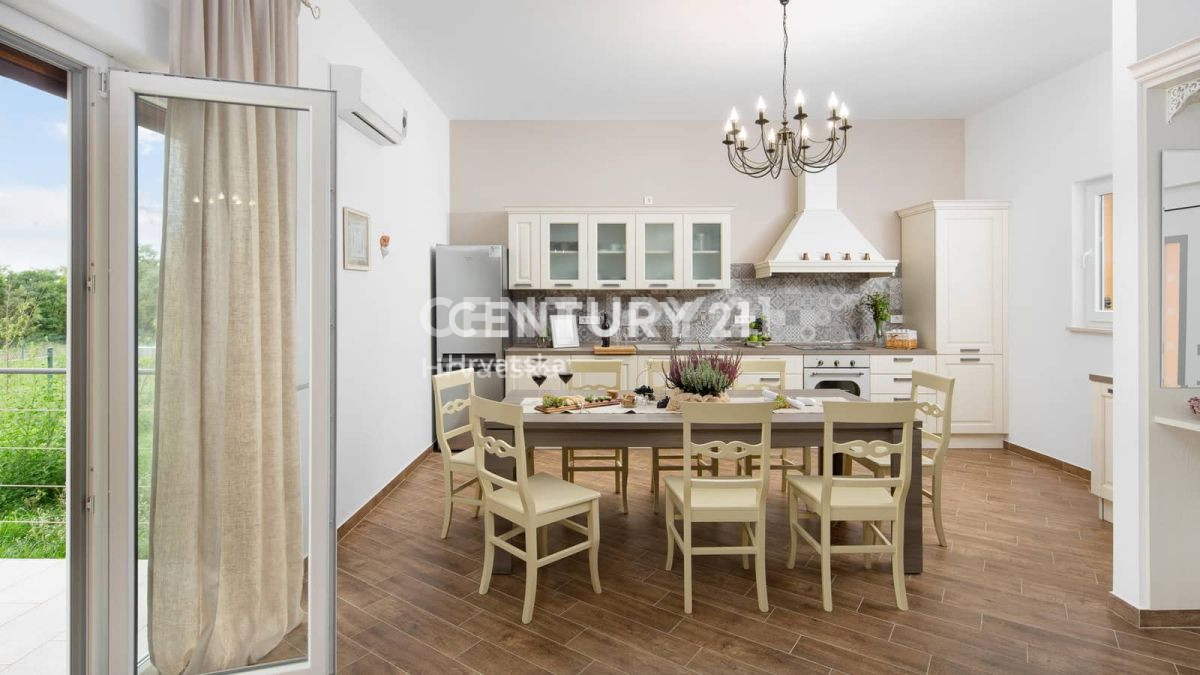 Prodaja, hiša, samostojna, Istarska županija, Svetvinčenat