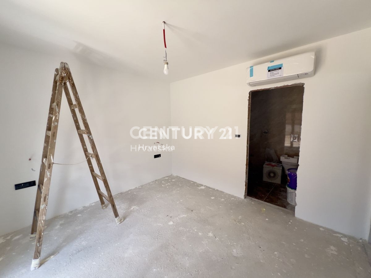 Prodaja, hiša, samostojna, Istarska županija, Svetvinčenat, Juršići