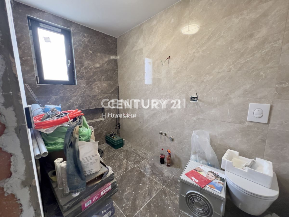 Prodaja, hiša, samostojna, Istarska županija, Svetvinčenat, Juršići