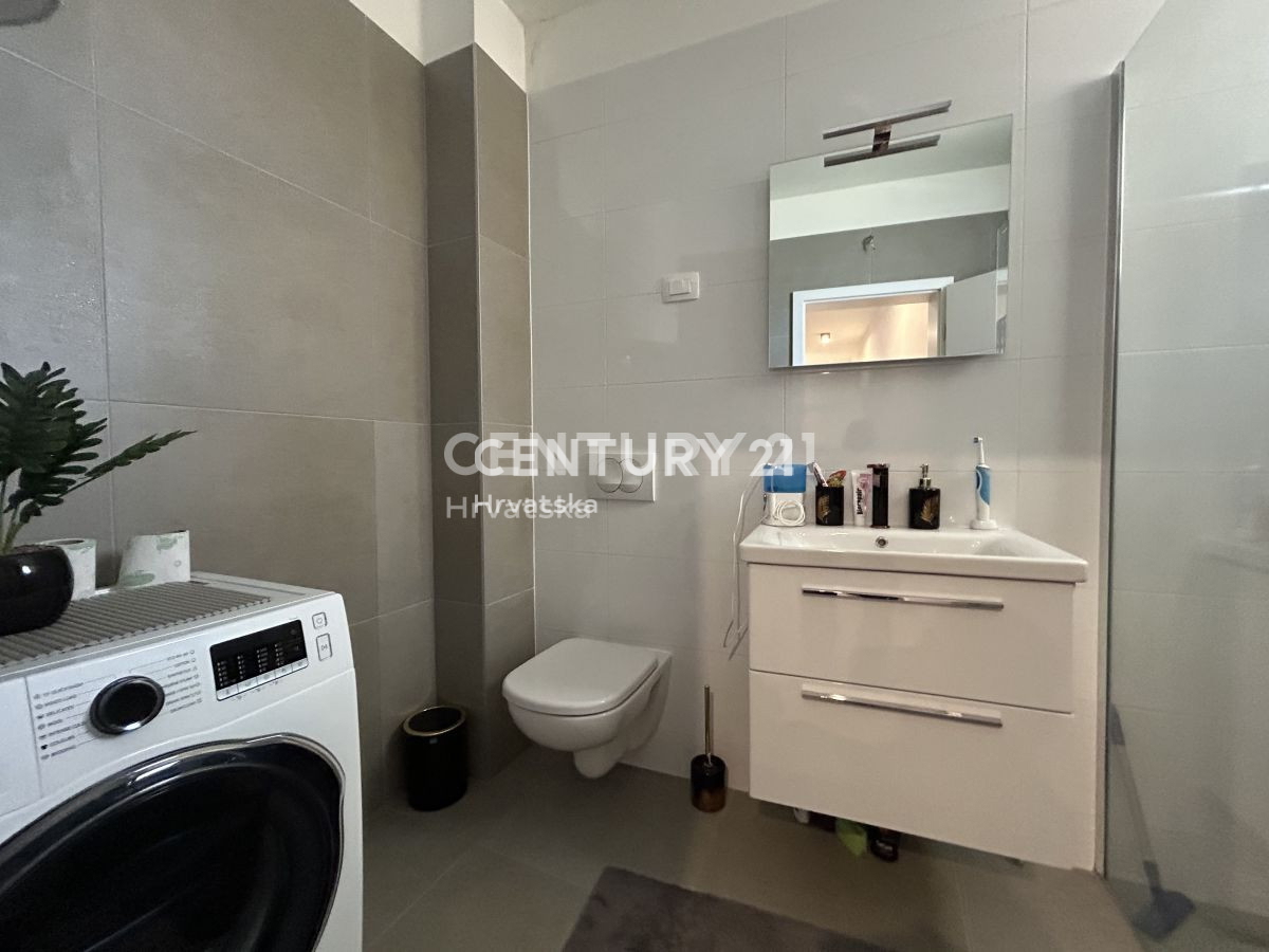 Prodaja, hiša, vrstna, Istarska županija, Novigrad