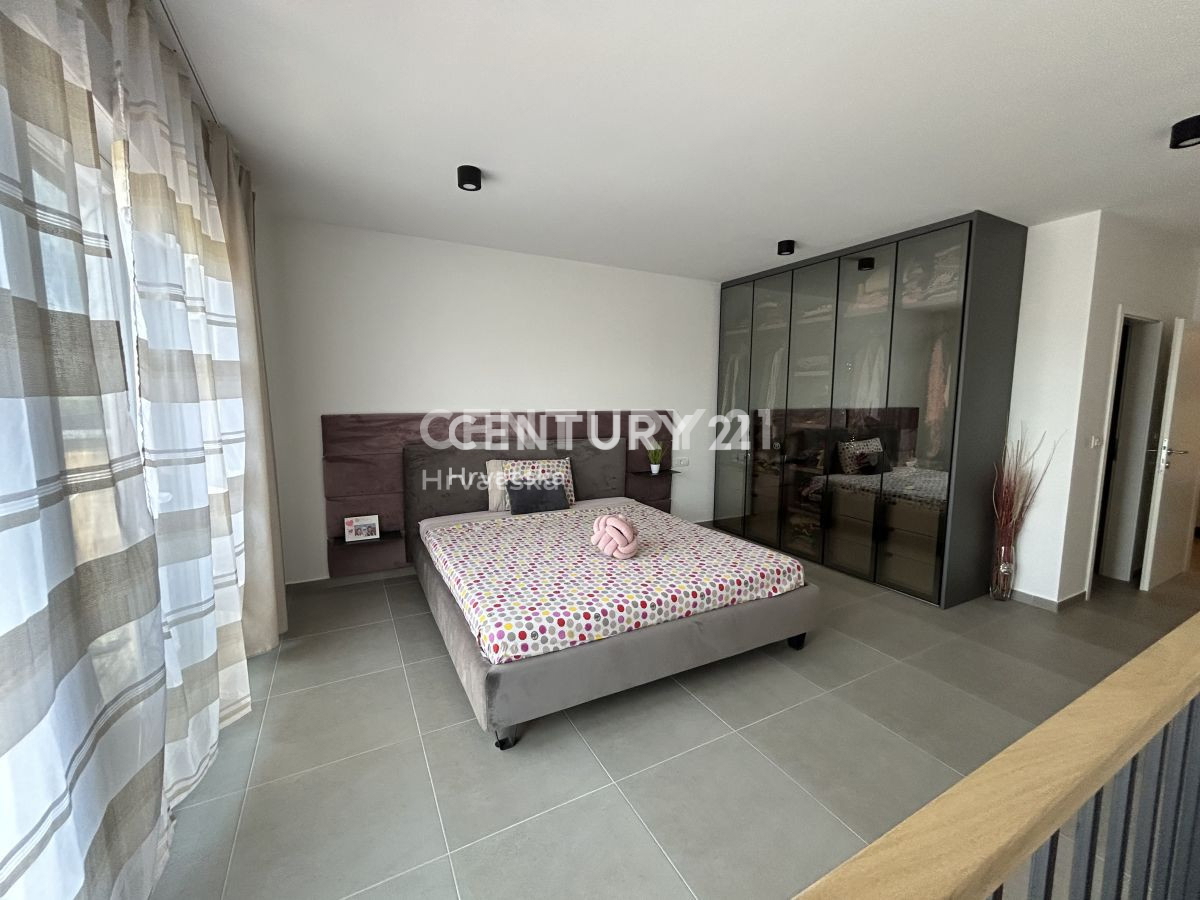 Prodaja, hiša, vrstna, Istarska županija, Novigrad