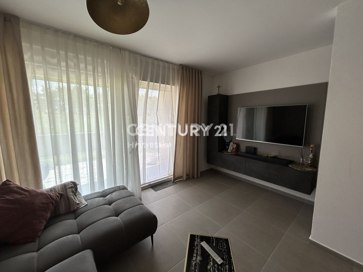 Prodaja, hiša, vrstna, Istarska županija, Novigrad