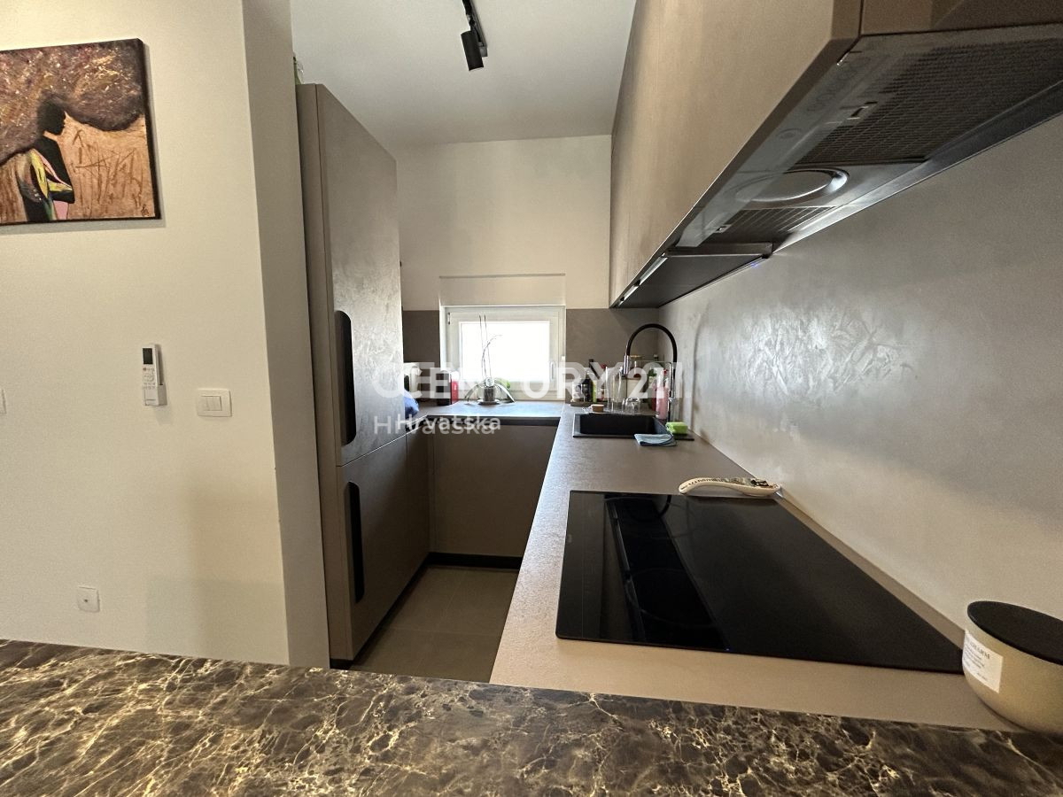 Prodaja, hiša, vrstna, Istarska županija, Novigrad