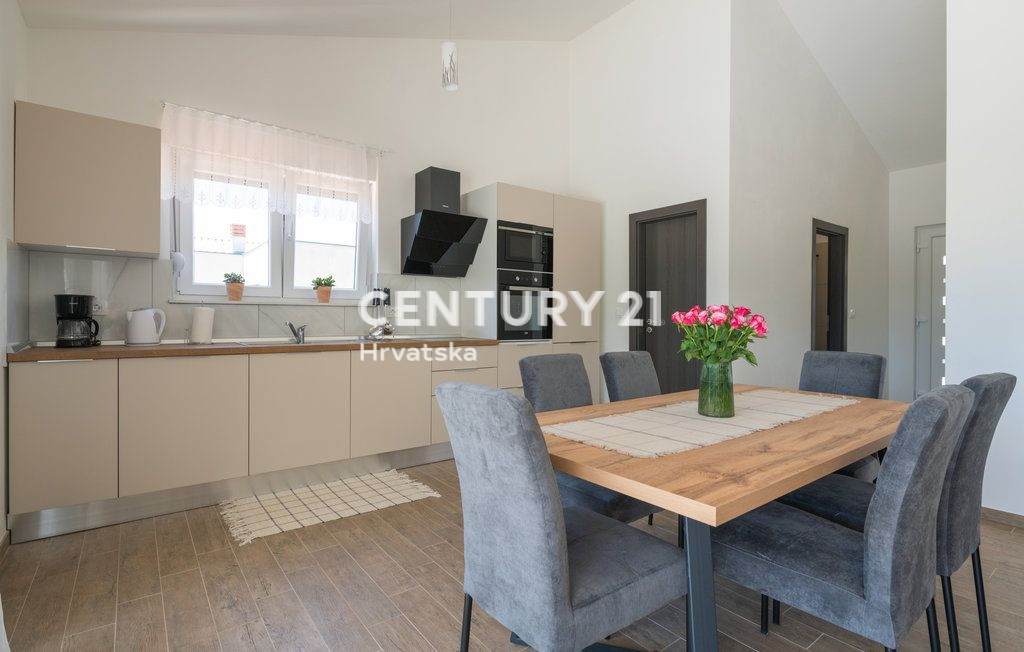 Prodaja, hiša, samostojna, Istarska županija, Labin