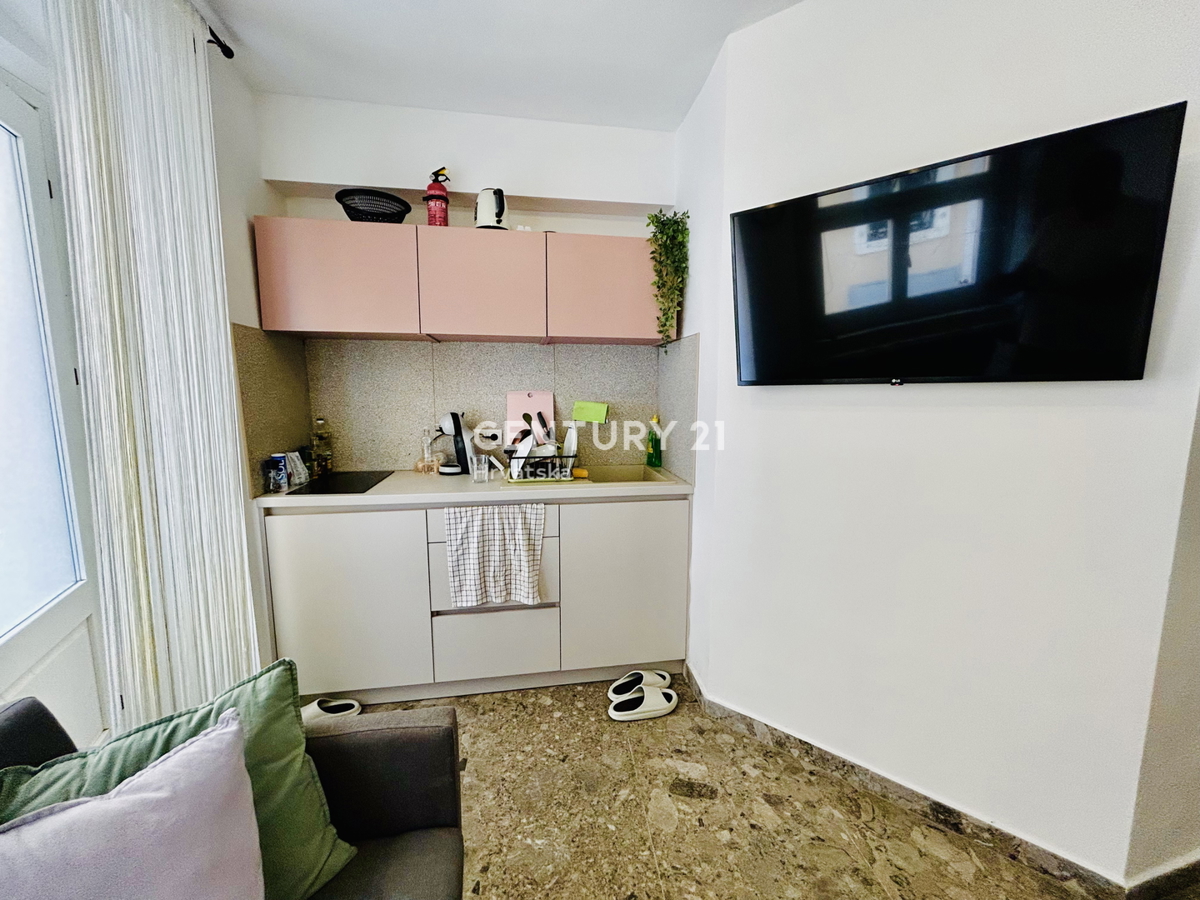 VRSAR, CENTER, POPOLNOMA PRENOVA KAMNITA HIŠA NA ODLIČNI LOKACIJI