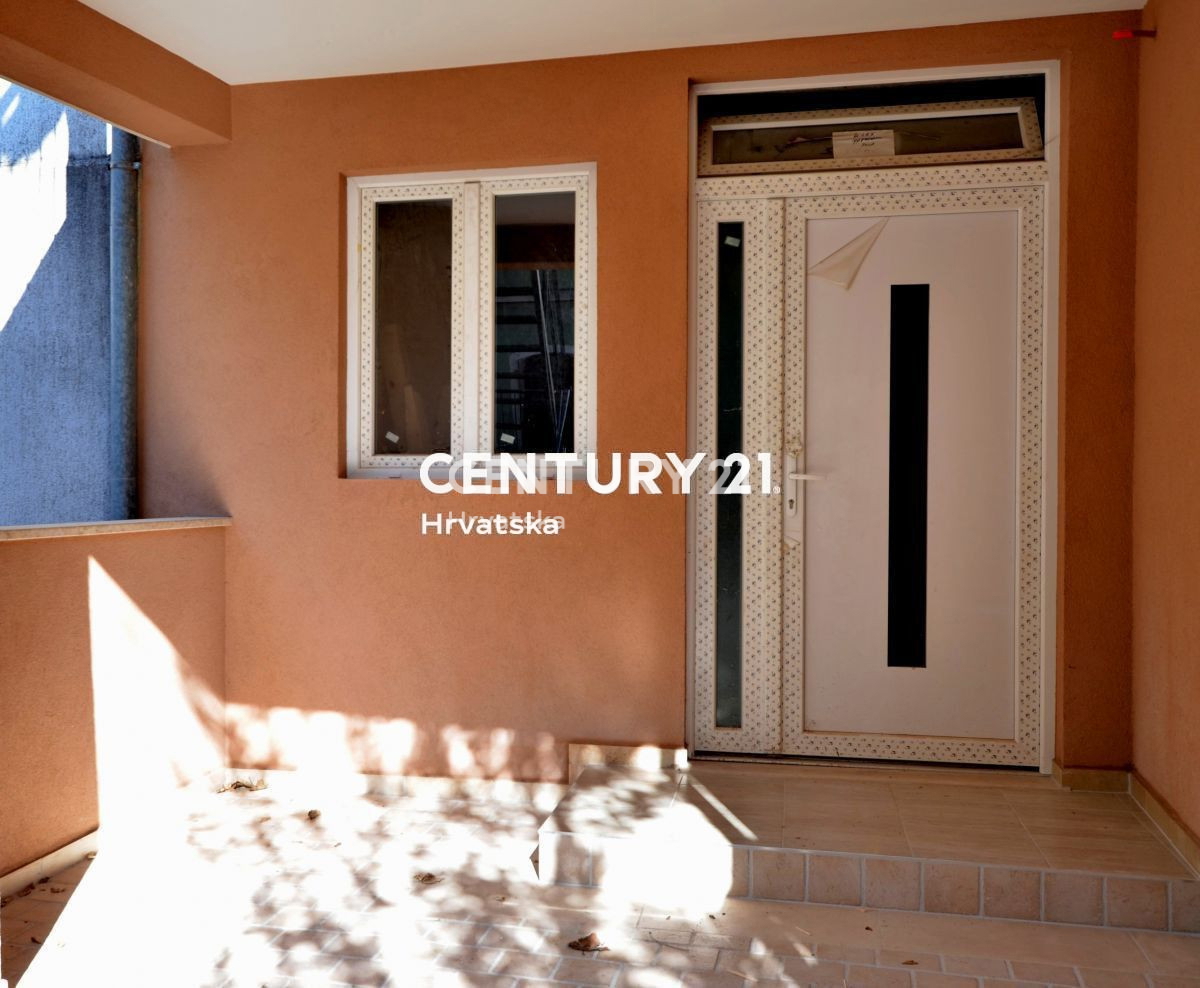 Prodaja, hiša, vrstna, Istarska županija, Pazin