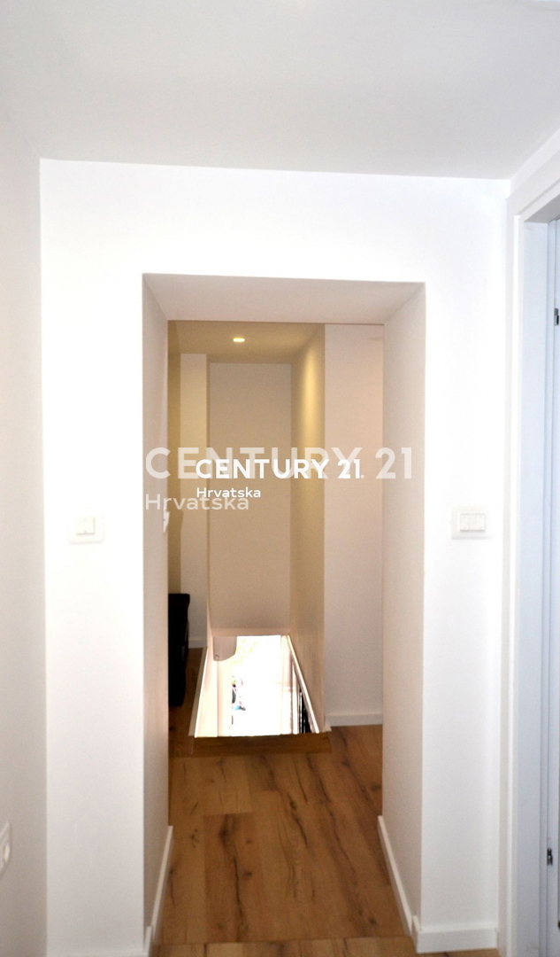 Prodaja, hiša, vrstna, Istarska županija, Pazin