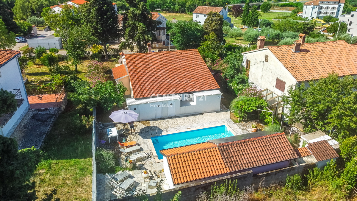 POREČ, PRIZEMLJE S POGLEDOM NA MORJE