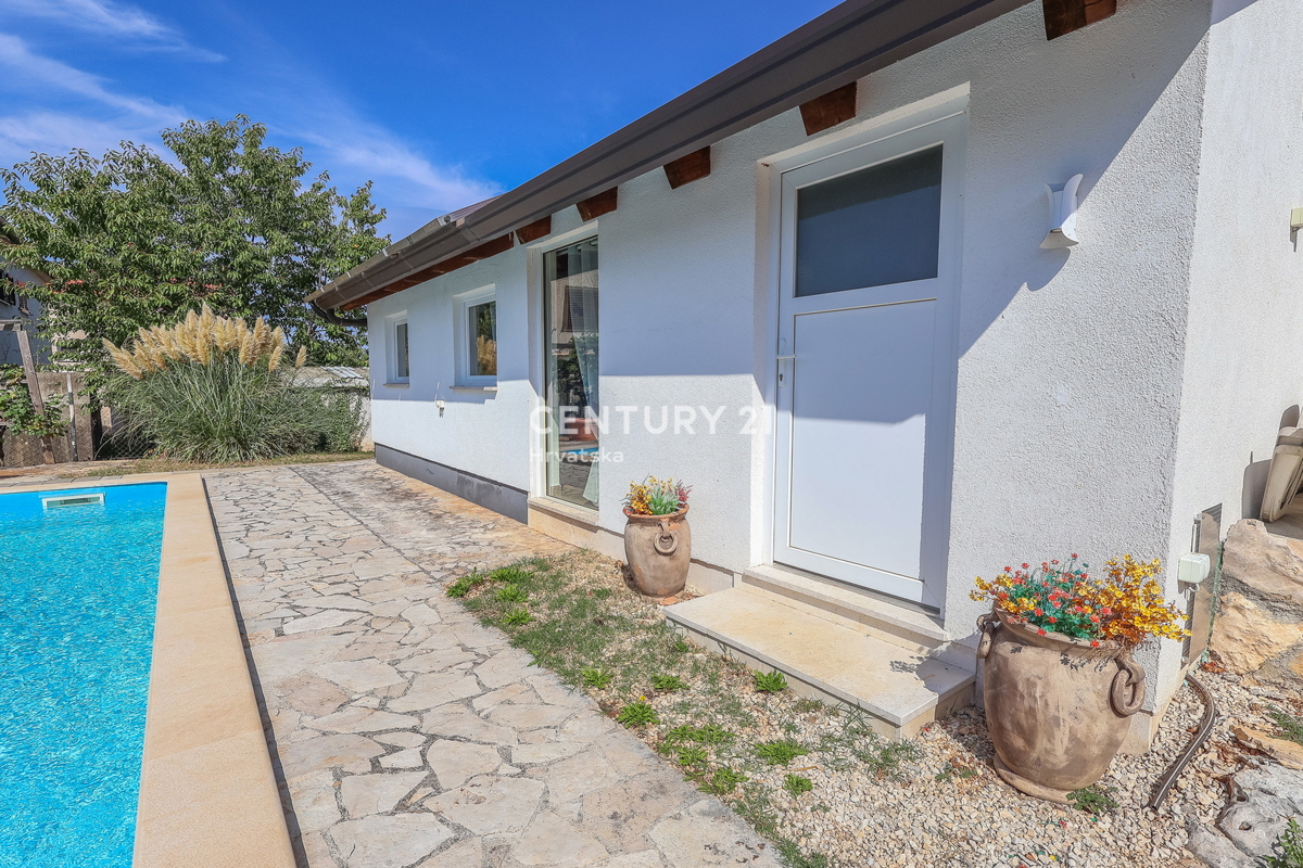 POREČ, PRIZEMLJE S POGLEDOM NA MORJE