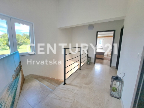 POREČ, HIŠA S POGLEDOM NA MORJE, PRODAJA