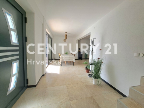 POREČ, HIŠA S POGLEDOM NA MORJE, PRODAJA