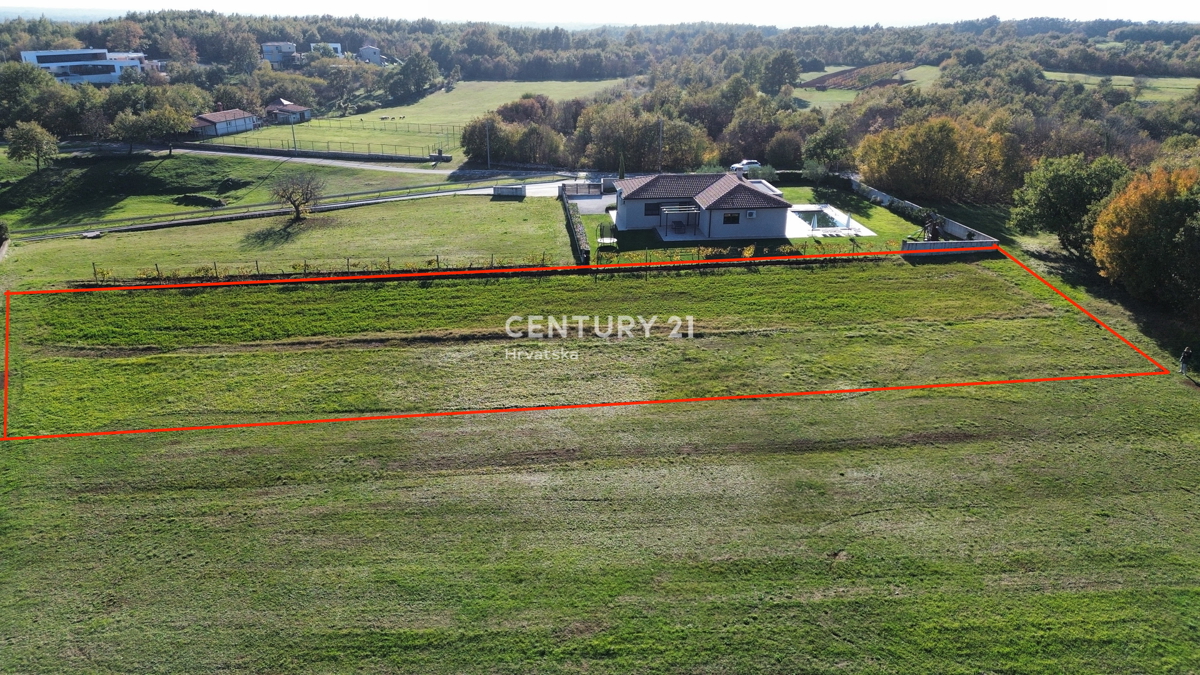 SVETVINČENAT, PUŠTI, PROSTORNO GRADBENO ZEMLJIŠČE, BLIZINA VSEH STORITEV