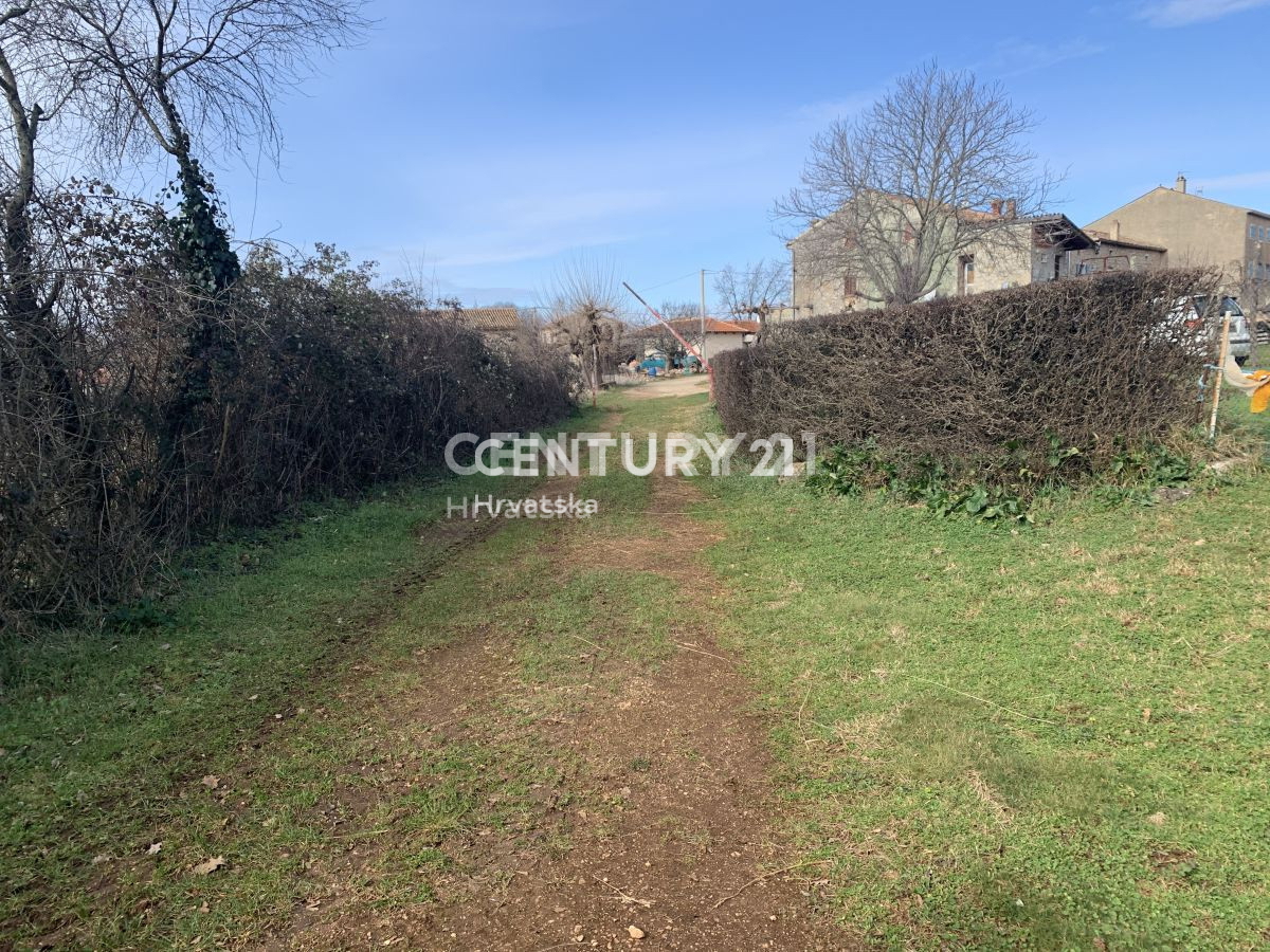 Prodaja, zemljišče, zazidljivo, Istarska županija, Višnjan, Radoši pri Višnjanu