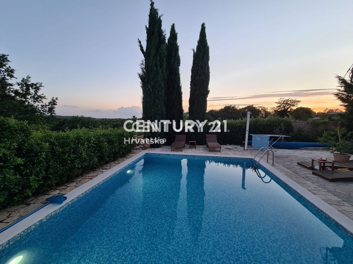 Prodaja, hiša, samostojna, Istarska županija, Svetvinčenat