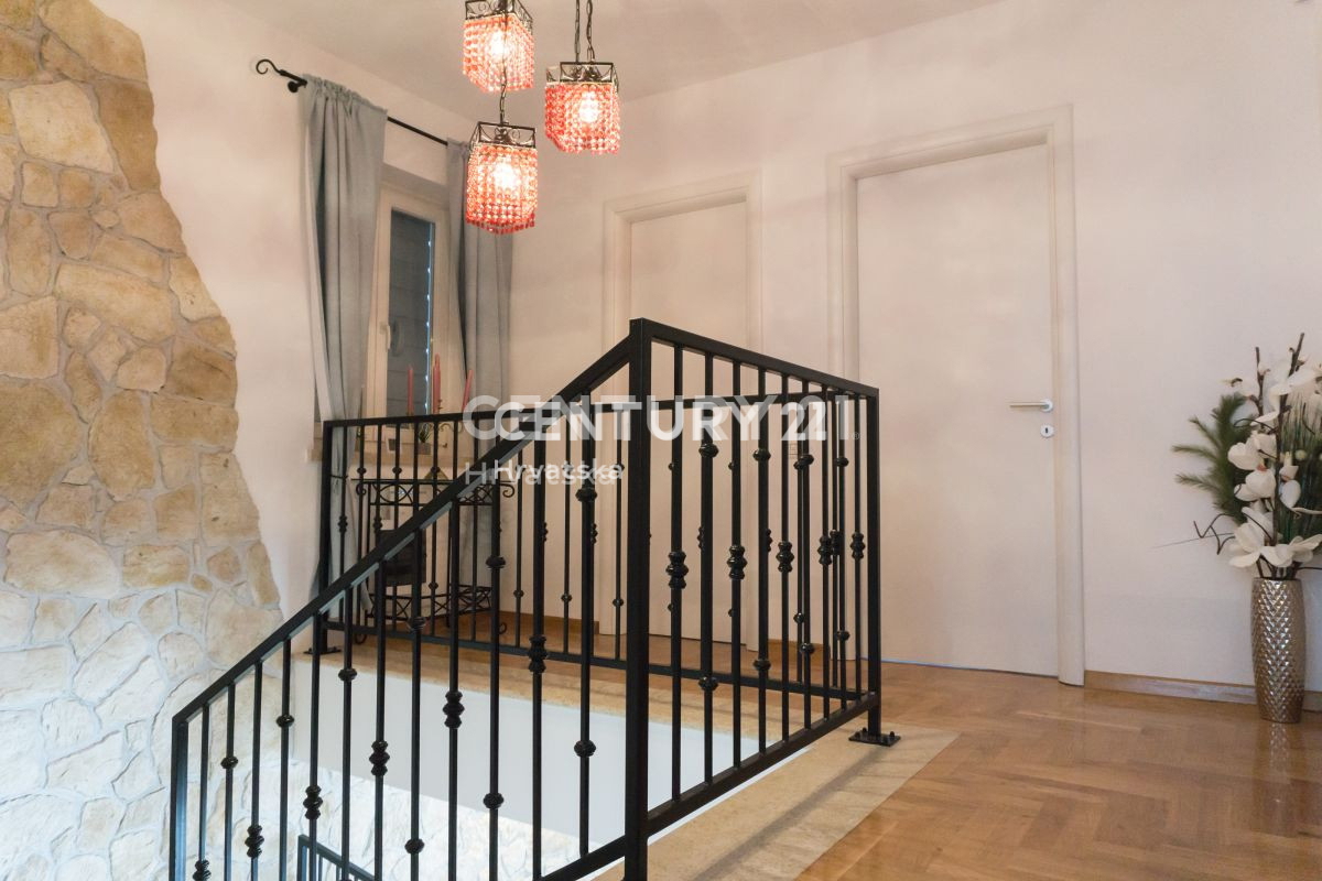 Prodaja, hiša, samostojna, Istarska županija, Svetvinčenat