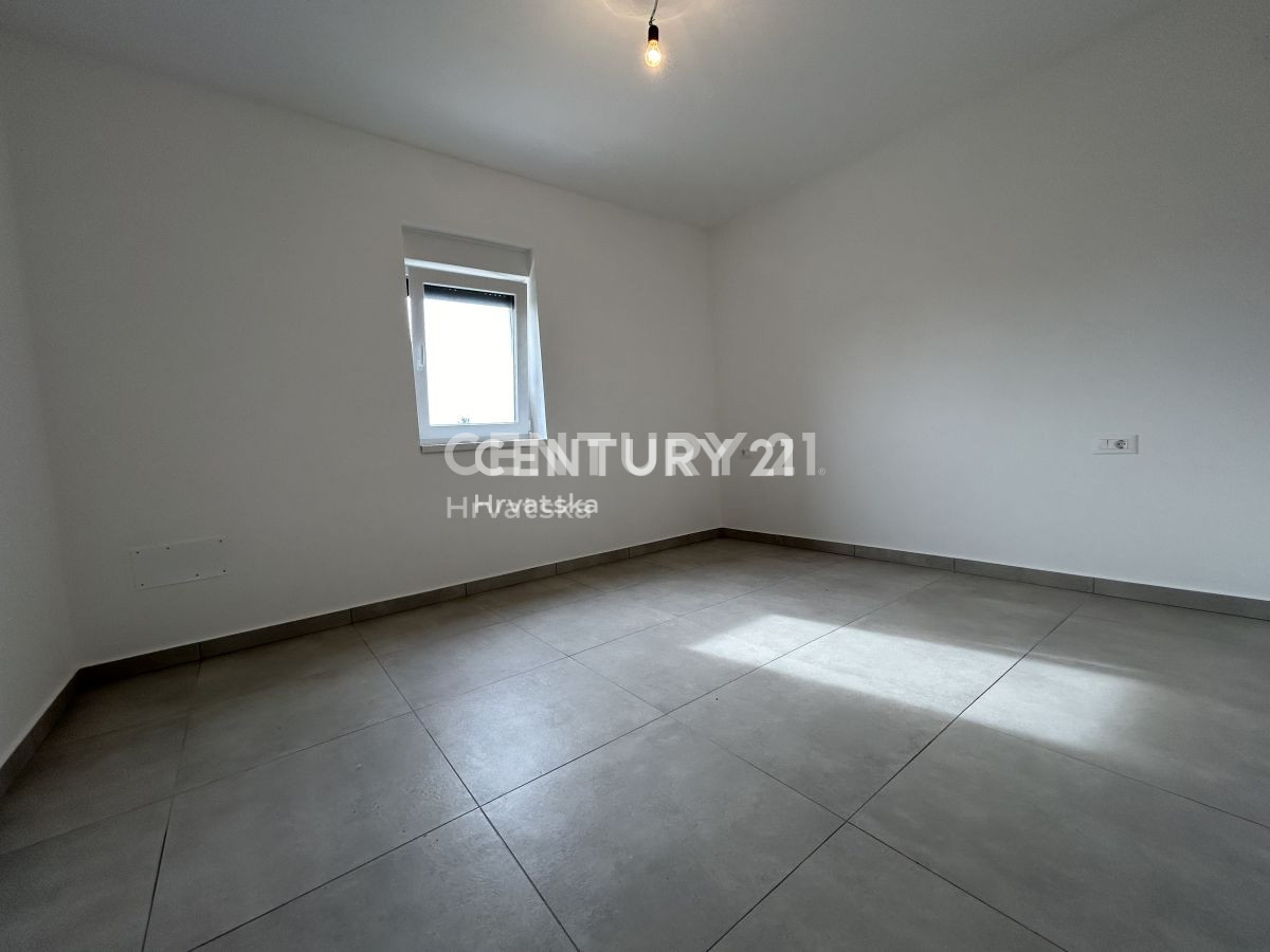 Prodaja, stanovanje, 2,5-sobno (2S+DB), Istarska županija, Umag