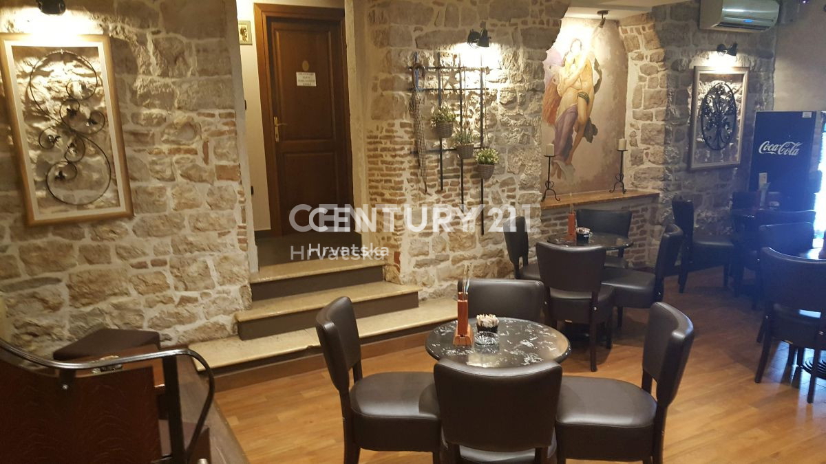 Prodaja, poslovni prostor, gostinski lokal, Istarska županija, Rovinj