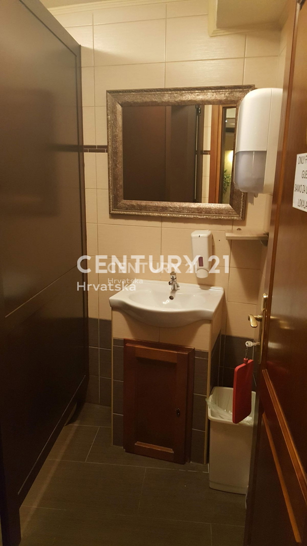 Prodaja, poslovni prostor, gostinski lokal, Istarska županija, Rovinj