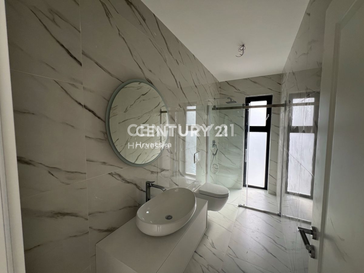 Prodaja, dvojna hiša, Istarska županija, Rovinj