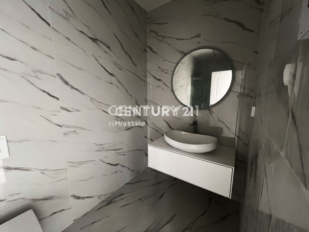 Prodaja, dvojna hiša, Istarska županija, Rovinj