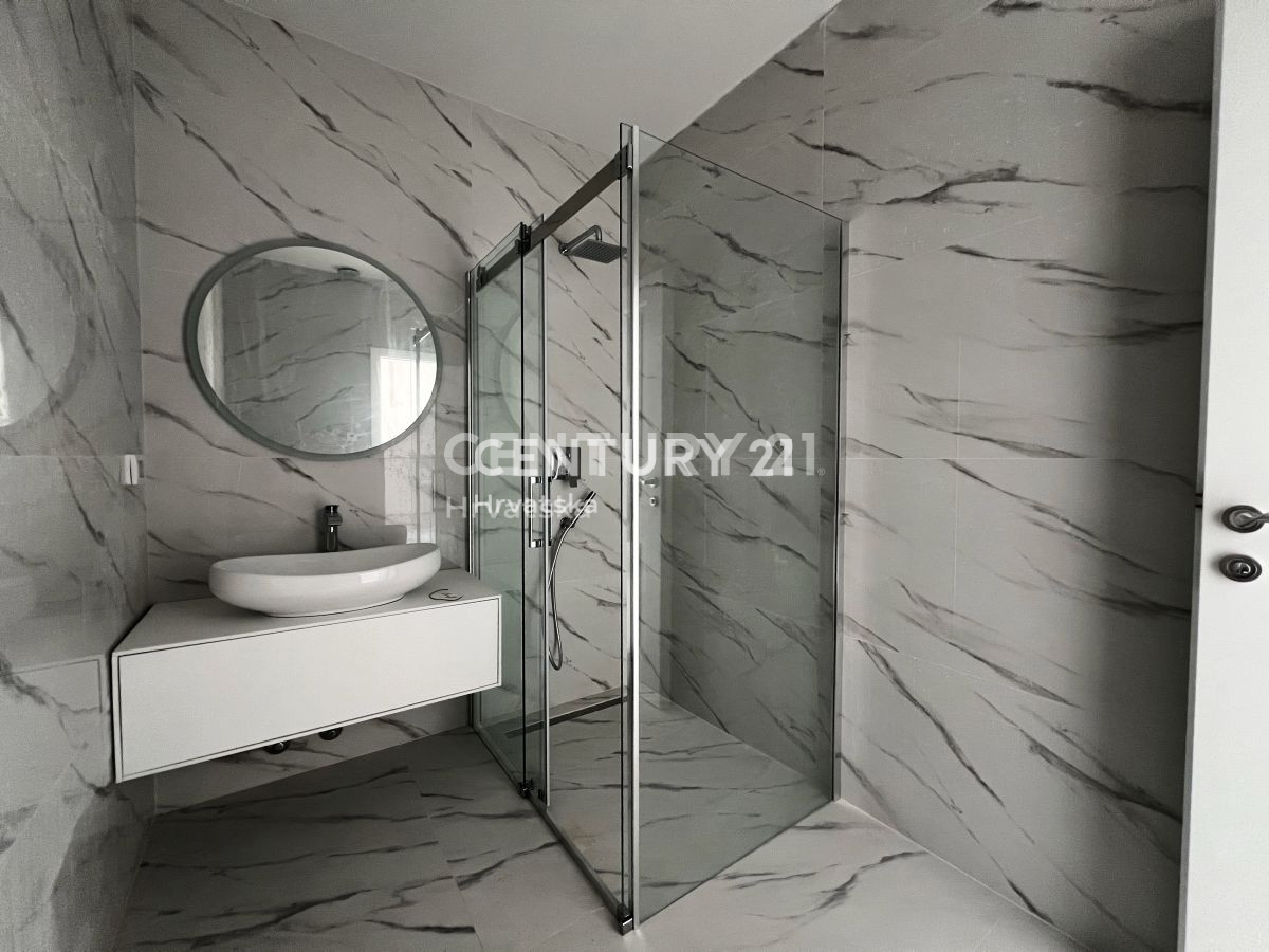 Prodaja, dvojna hiša, Istarska županija, Rovinj