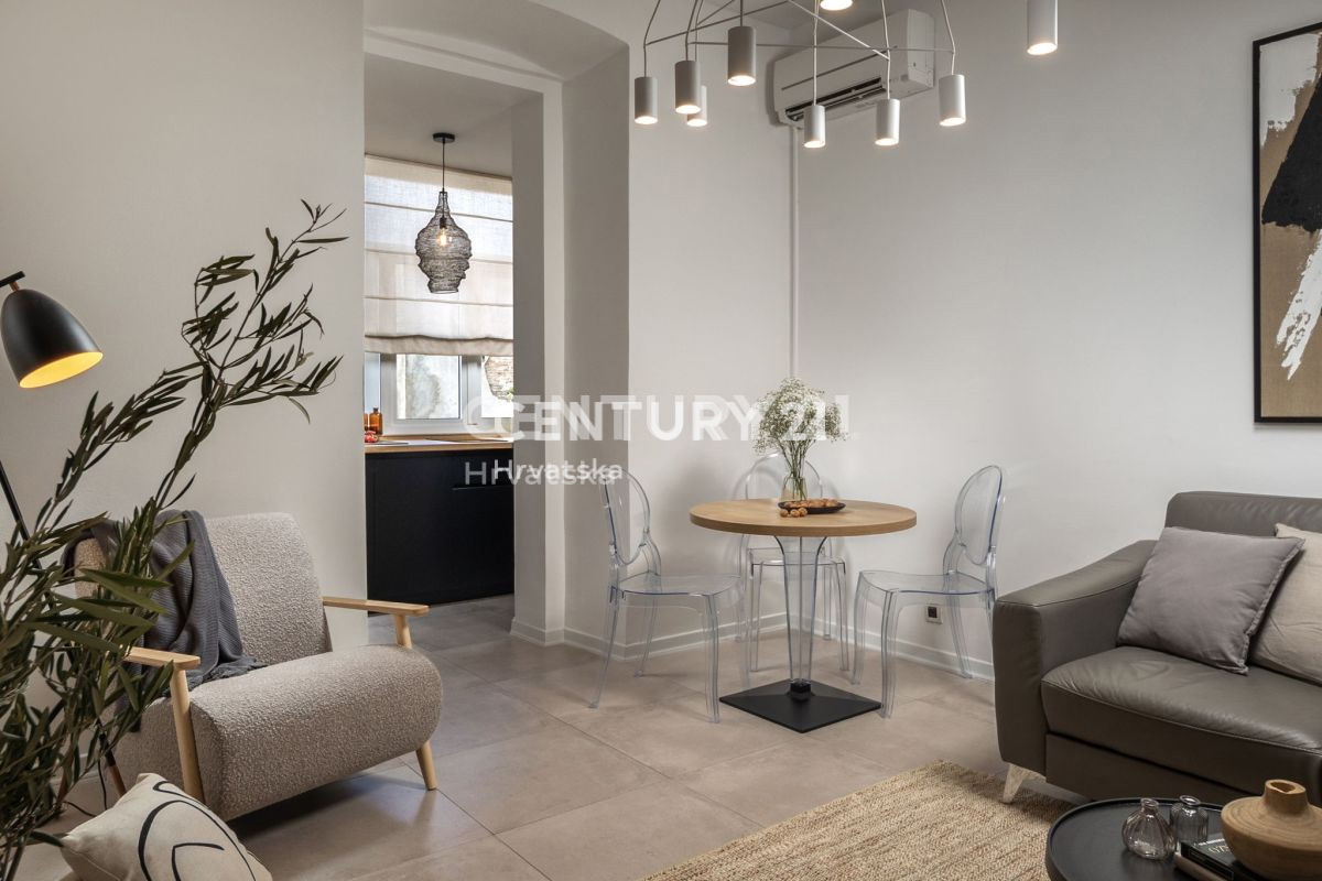 Prodaja, stanovanje, 3-prostorsko, Istarska županija, Pula, Centar