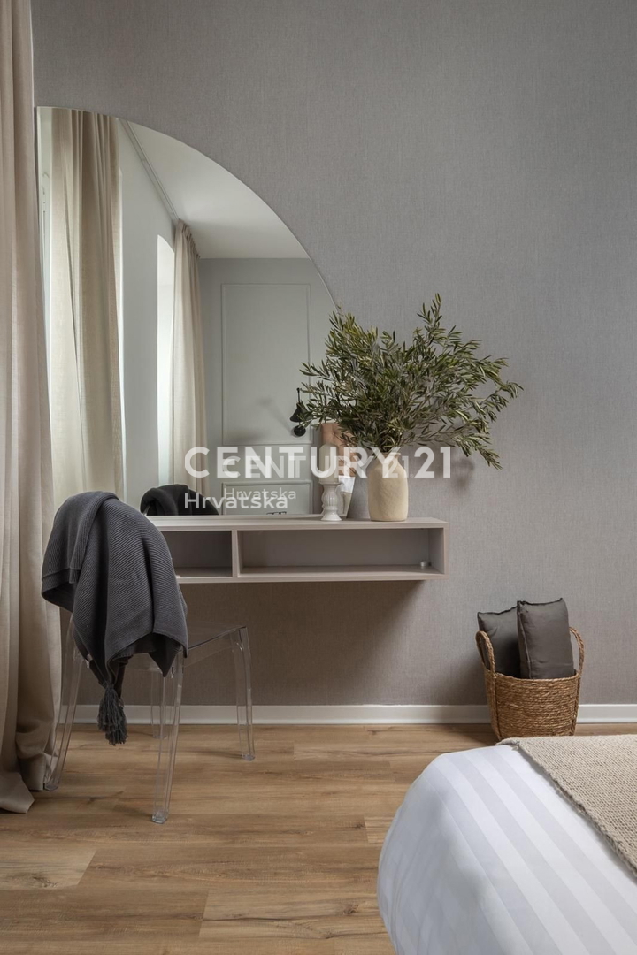 Prodaja, stanovanje, 3-prostorsko, Istarska županija, Pula, Centar